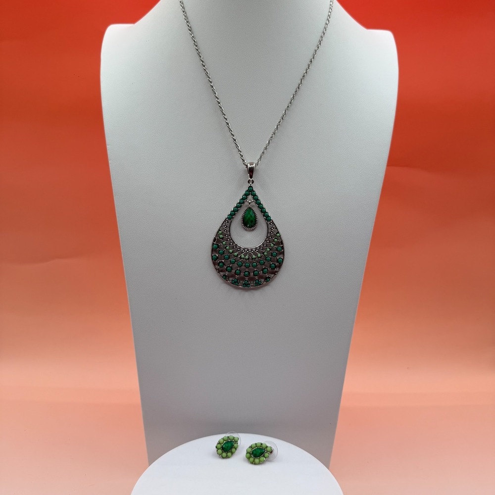 Green Turquoise & Silver Tone Style Pendant Necklace Earrings Set Boho Statement